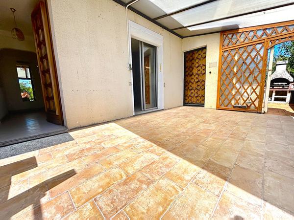 MAISON FAMILIALE A PAMIERS AVEC 5 CHAMBRES ET GRAND TERRAIN