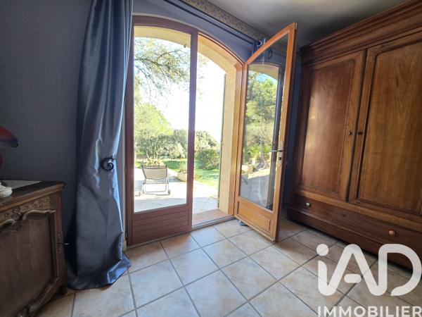 Maison à vendre 6 pièces 210 m² Caumont-sur-Durance