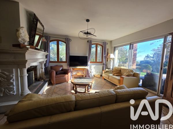 Maison à vendre 6 pièces 210 m² Caumont-sur-Durance