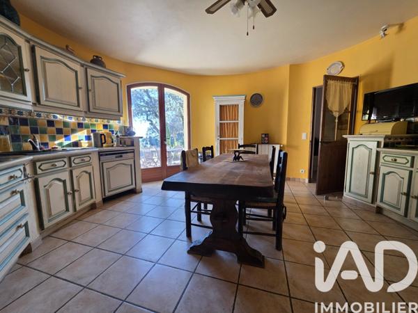 Maison à vendre 6 pièces 210 m² Caumont-sur-Durance