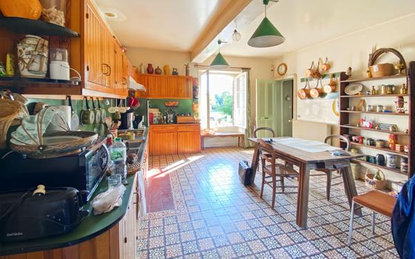 Maison à vendre    6 pièces • 169 m2 Les Andelys