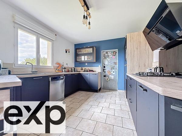 Maison contemporaine de 2013 – 150,8 m² – volumes généreux – environnement ouvert