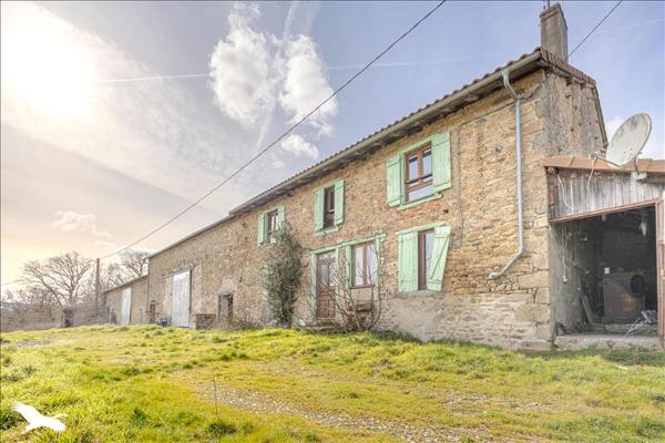 Maison à vendre |  Berneuil |  10 pièces | 245 m²