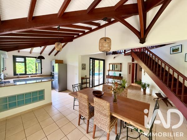 Maison à vendre 5 pièces 194 m² Sainte-Marie