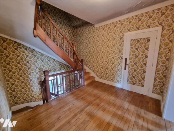 GRAY (70) MAISON D'ARCHITECTE DE 1935 SUR 871 M² DE TERRAIN