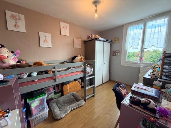 Appartement à vendre 5 pièces  (56)