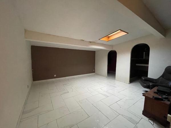 Maison de 109m2 avec garage à rénover