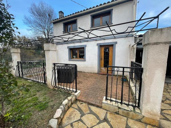 Maison de 109m2 avec garage à rénover