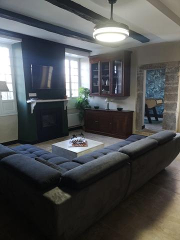 Maison à vendre 8 pièces DOUELLE (46)