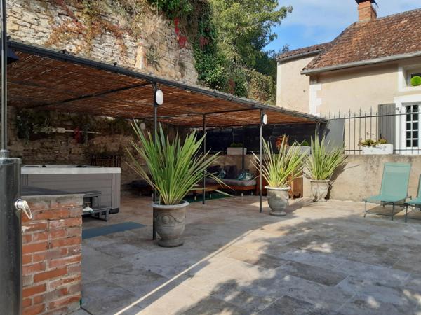 Maison à vendre 8 pièces DOUELLE (46)