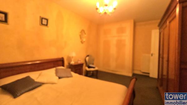 Appartement
                                                                                                                                                                                                                                                                                                                        4 pièce(s)                                                                                                                                                                                                          2 chambre(s)                                                                                                                                                                                                          97  m²
