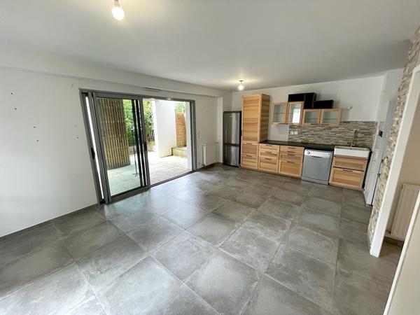 Bayonne, Appartement 3 pièces de 63 m2 avec terrasse de 33m2 et parking