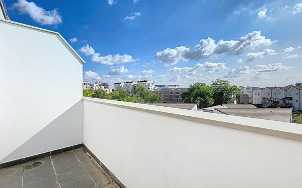 Appartement à vendre    1 pièce • 31,26 m2 Montigny-le-Bretonneux