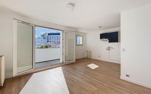 Appartement à vendre    1 pièce • 31,26 m2 Montigny-le-Bretonneux