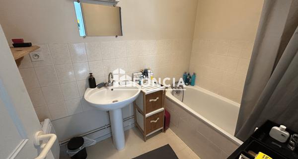 À vendre Appartement 2 pièces 37.81 m² - Poitiers 86000