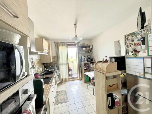Appartement F5 à vendre  5 pièces - 98,45 m2 ST PRIEST - 69
