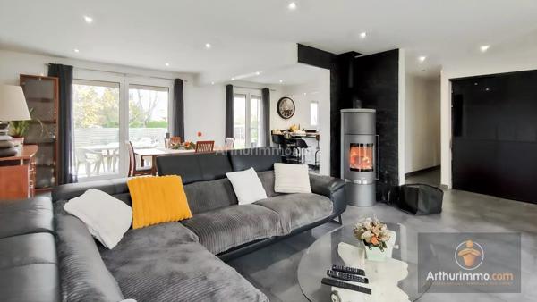 Vente                                                      Maison
                        
                     7 pièces                      150 m2                     à Bondoufle