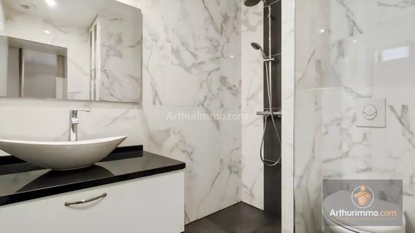 Vente                                                      Maison
                        
                     7 pièces                      150 m2                     à Bondoufle
