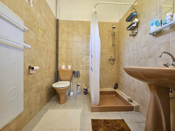 MAISON T7 - 220M² EN CAMPAGNE AVEC TERRAIN DE PLUS DE 8000M² ET DEPENDANCE / PROCHE EAUZE