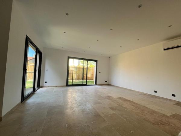 Maison Montreuil 5 pièce(s) 114.1 m2