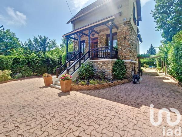 Maison à vendre 6 pièces 137 m² Saint-Fargeau-Ponthierry