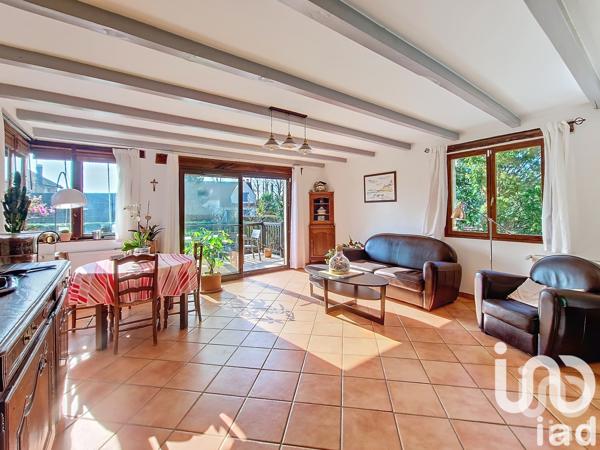 Maison à vendre 6 pièces 137 m² Saint-Fargeau-Ponthierry