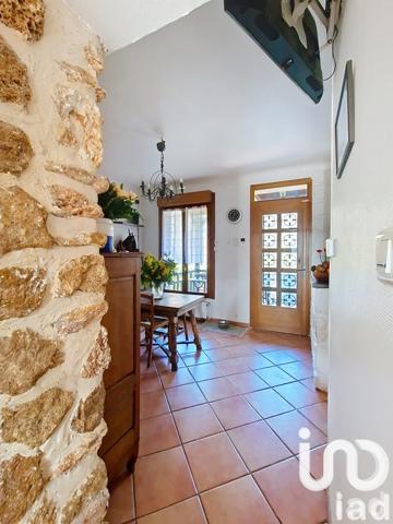 Maison à vendre 6 pièces 137 m² Saint-Fargeau-Ponthierry