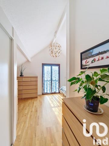 Maison à vendre 6 pièces 137 m² Saint-Fargeau-Ponthierry