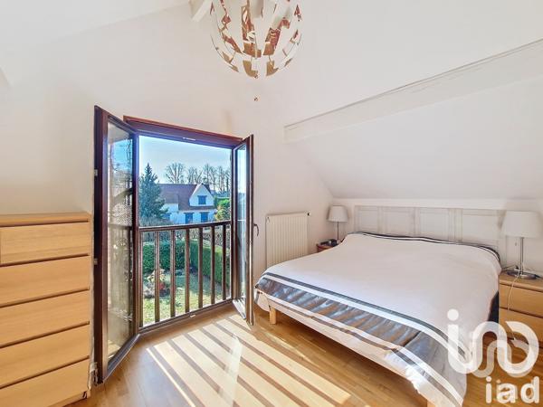 Maison à vendre 6 pièces 137 m² Saint-Fargeau-Ponthierry