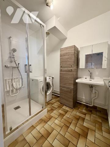 COUËRON - Maison avec beau jardin - 110m²