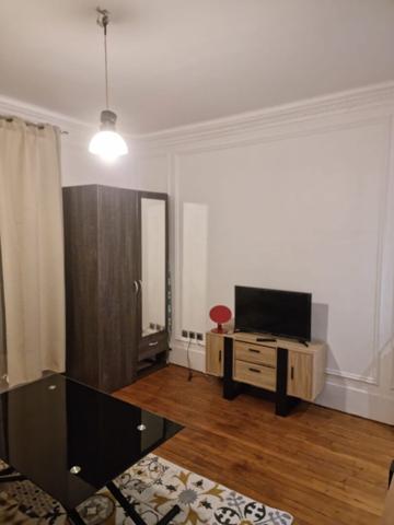Studio Paris 1 pièce 22 m2