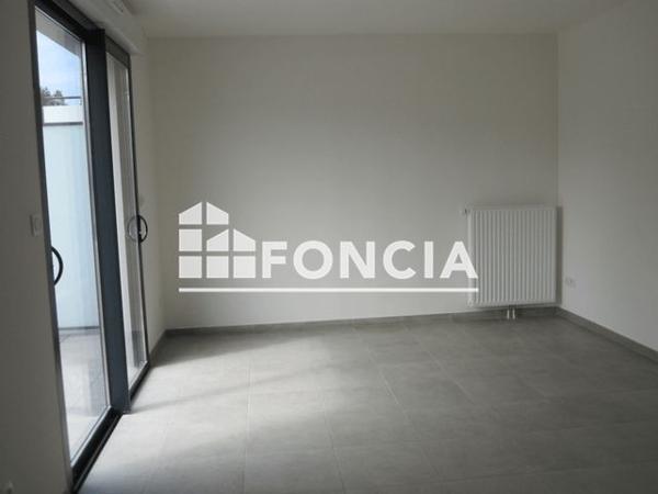 Location Appartement 3 pièces 63.9 m² - 45 RUE DU MONT D'HOSTROHOVE Saint Martin Boulogne 62280