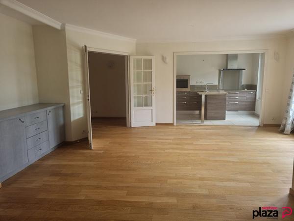 Appartement 4 pièces 118.78 m2