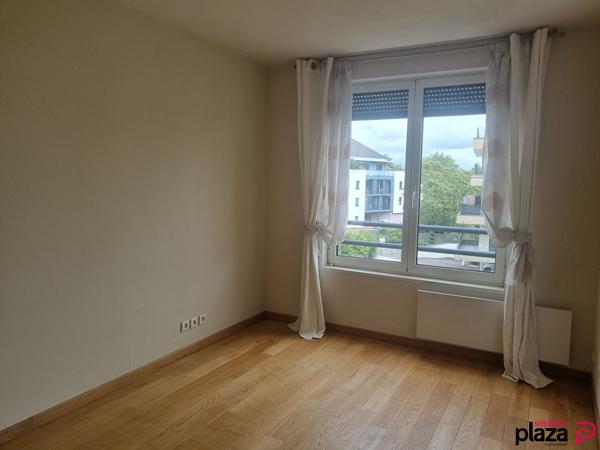 Appartement 4 pièces 118.78 m2