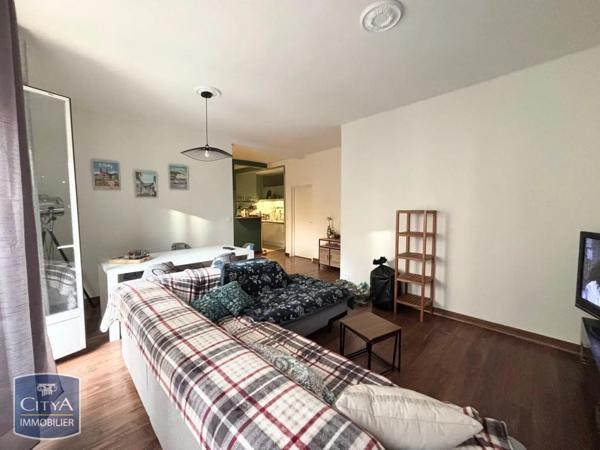 Appartement à louer 3 pièces 73.65m²