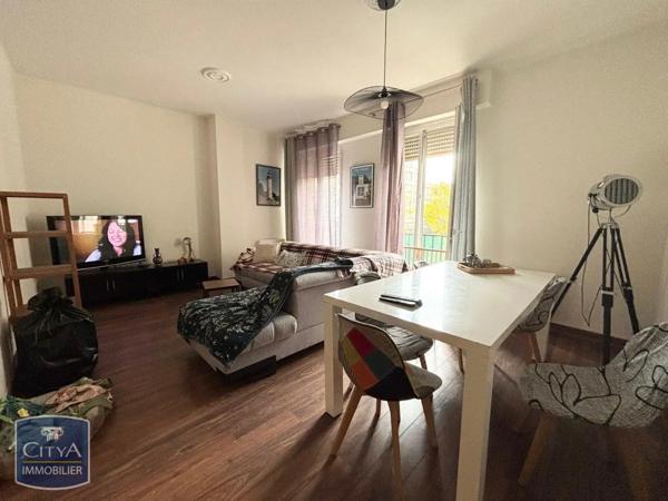 Appartement à louer 3 pièces 73.65m²