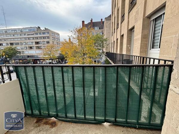 Appartement à louer 3 pièces 73.65m²