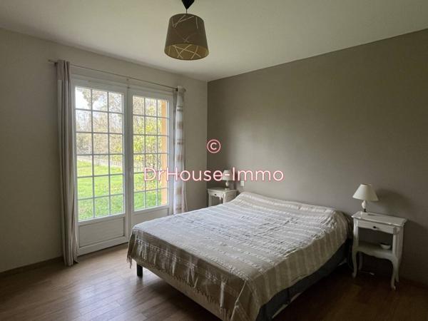 Maison à vendre 6 pièces de 217 m²