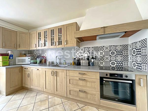 Maison Saint Martin D'Ablois 7 pièces 192 m2