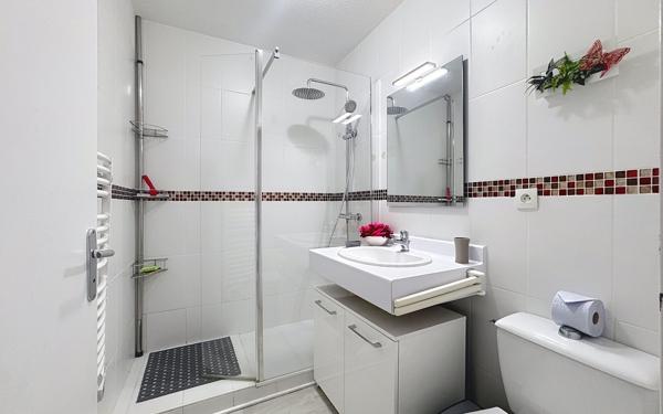 Appartement à vendre    2 pièces • 32,58 m2 Anglet