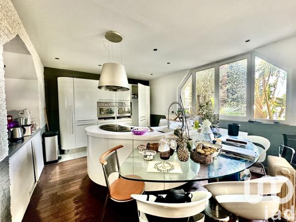 Appartement 8 pièces de 250 m² à Bénodet (29950)