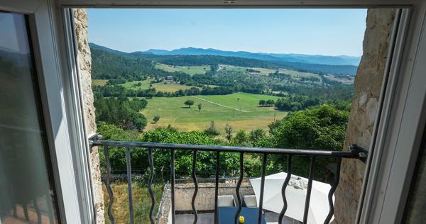 Appartement de standing avec terrasse