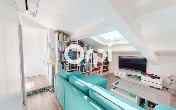 Maison à vendre    6 pièces • 135 m2 Carqueiranne