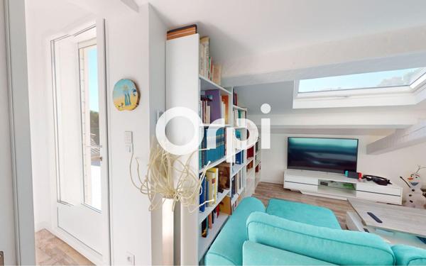 Maison à vendre    6 pièces • 135 m2 Carqueiranne