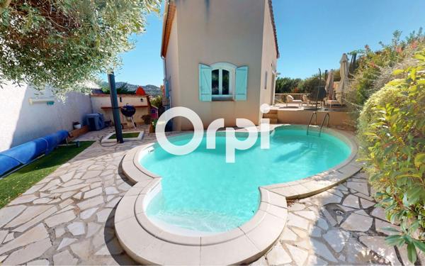 Maison à vendre    6 pièces • 135 m2 Carqueiranne