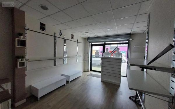 Location - Fonds et/ou murs commerciaux Carhaix-Plouguer 29270 70 m 2 210 m 2