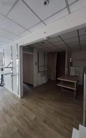 Location - Fonds et/ou murs commerciaux Carhaix-Plouguer 29270 70 m 2 210 m 2
