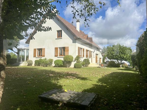 Maison familiale 228 m² avec jardin arboré – Trilport