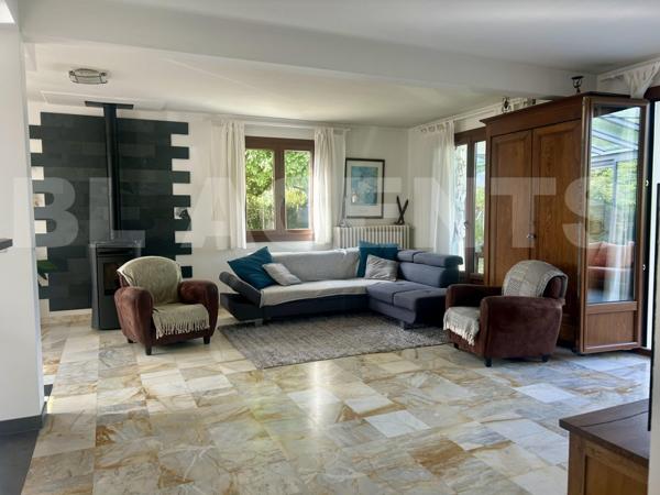 Maison familiale 228 m² avec jardin arboré – Trilport