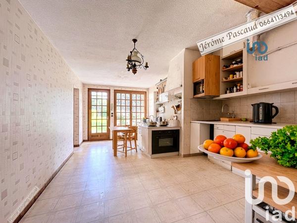 Maison traditionnelle 4 pièces de 100 m² à Montesson (78360)